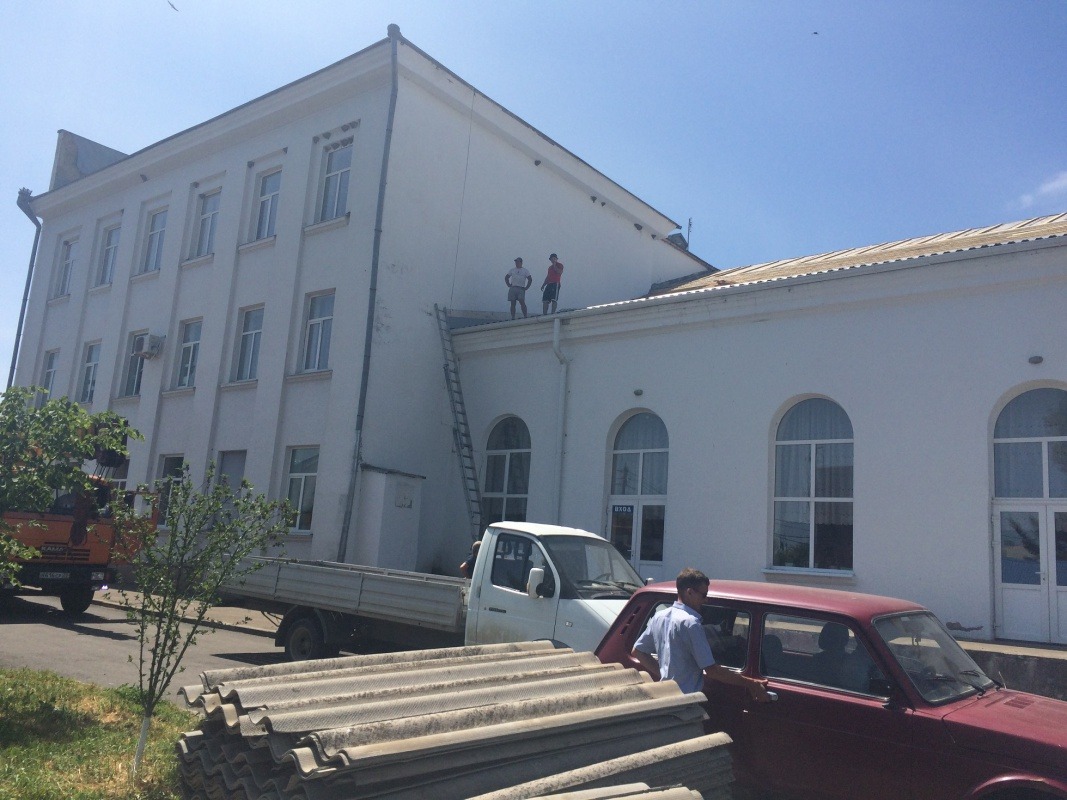 E633B3A1-0709-4C87-8286-EB71512EFC63