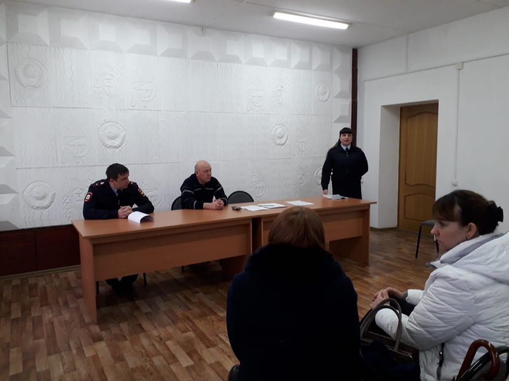 EEB43503-F6B3-48C9-B416-5F9792CDD6D5