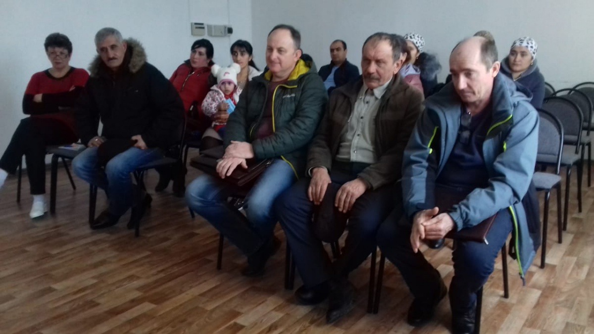 A574CDD8-A64B-41E1-B116-561A47212CAE