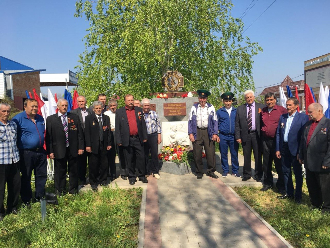 62C188D2-157C-4F6A-AA5E-616A2B5493AD