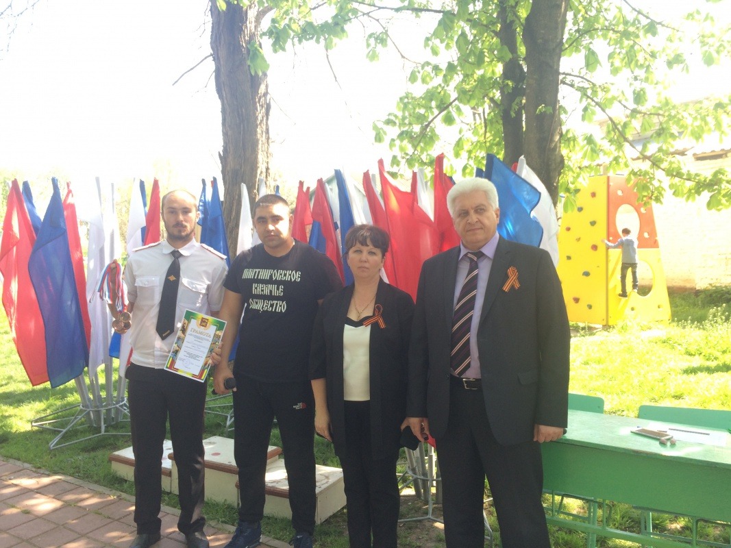 2B83755F-49F1-47E6-8846-86A8BD8278B0