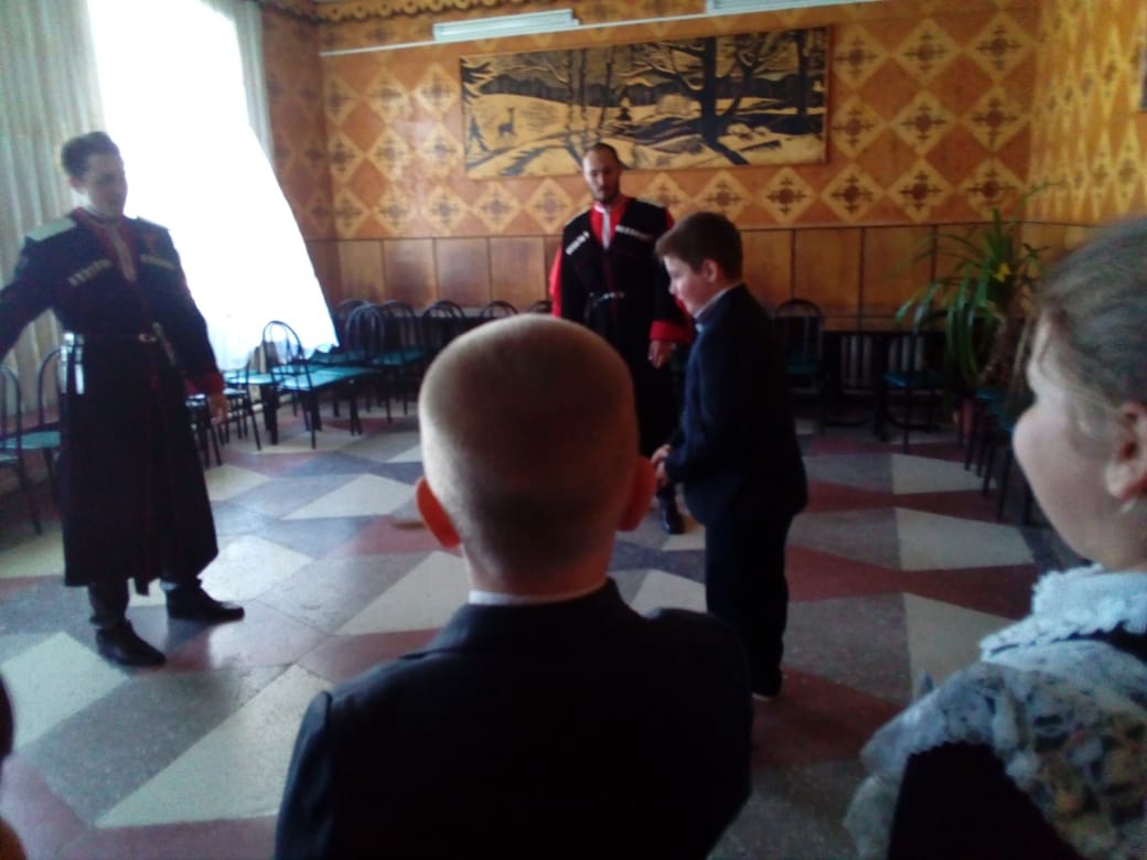 FF0ADC50-281B-4EDD-B4D2-BD0049C2BC4E