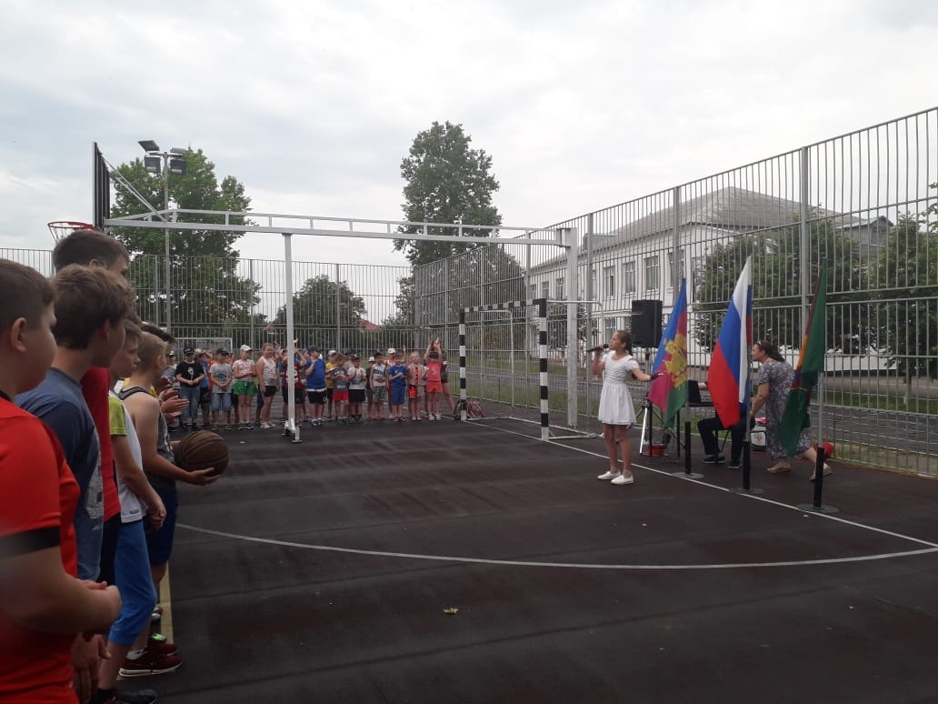 47A06E9E-1B77-4DEF-90C6-8B740629363E