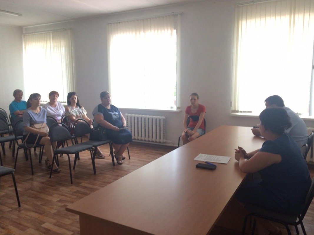 AE6B4D39-3F99-4962-A25D-FEE689F356DF