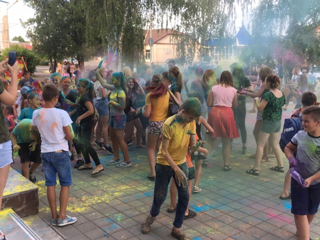 CE08CB84-E966-45C1-8597-EB8A905AF287