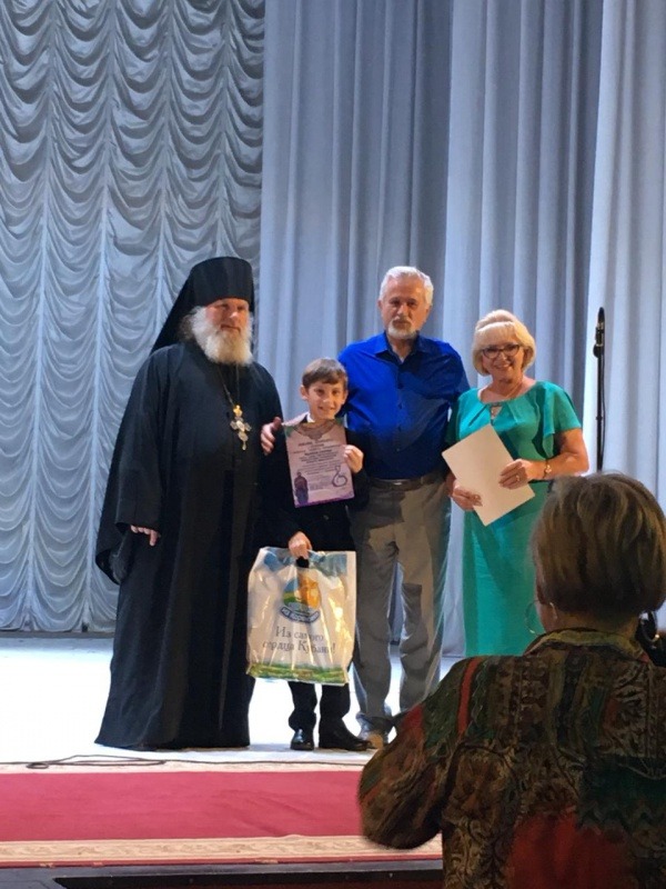 98300592-9CA5-4E4C-AFE5-8F199E61799A