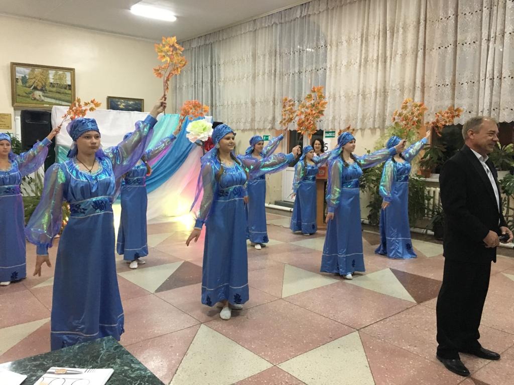 PHOTO-2019-11-04-18-07-36