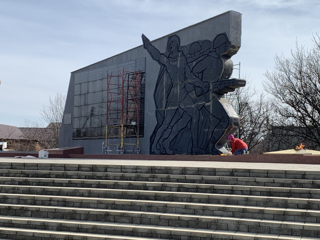 7524A766-96B0-4717-A4E9-A289EFC37F7E