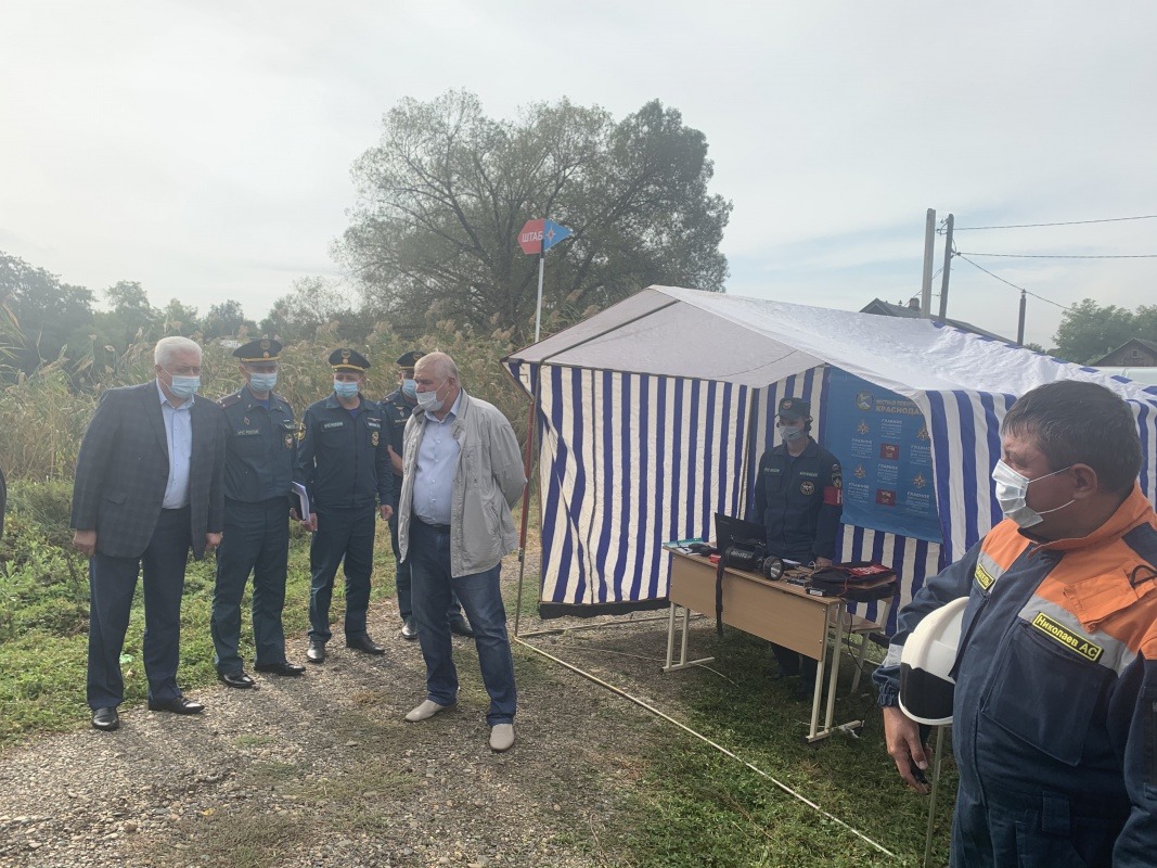 CAF3586D-B62F-4A33-8682-718A4DC7FBB6