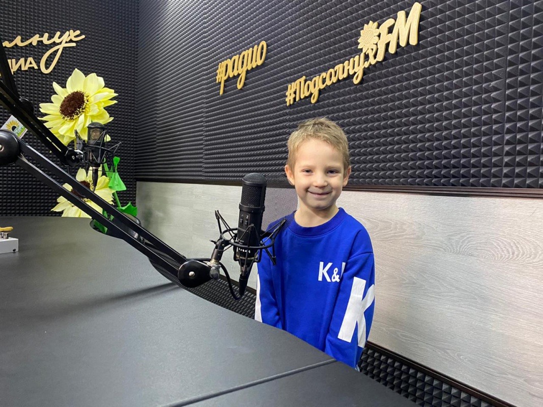 765C8B90-8213-4B82-BD9D-713E340487E8