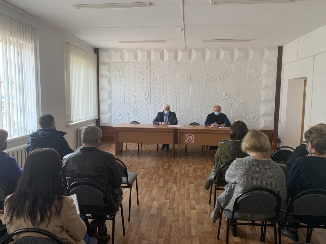 24A0AF09-42DD-4005-AA68-2E2079C554A7