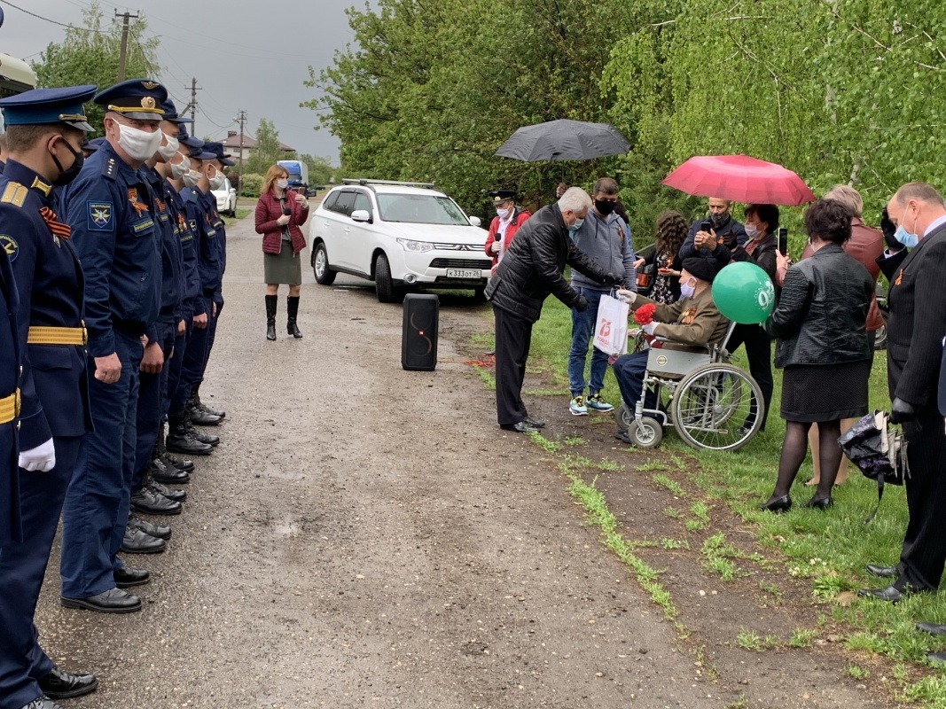 3A9B6F0F-EE51-4987-A7A5-5ABDD51A8564