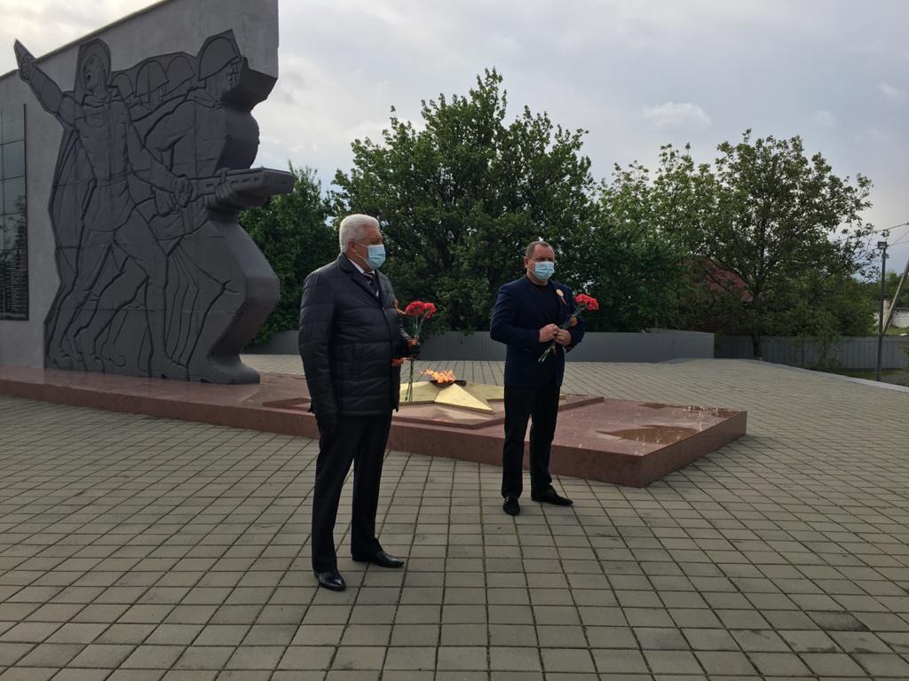 1C02BEC6-EE41-47B3-A09C-D090EDAB8251