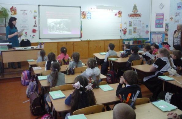 Час памяти «Да будет мерой чести Ленинград»...