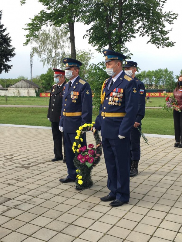 Память о подвиге бережно храним....