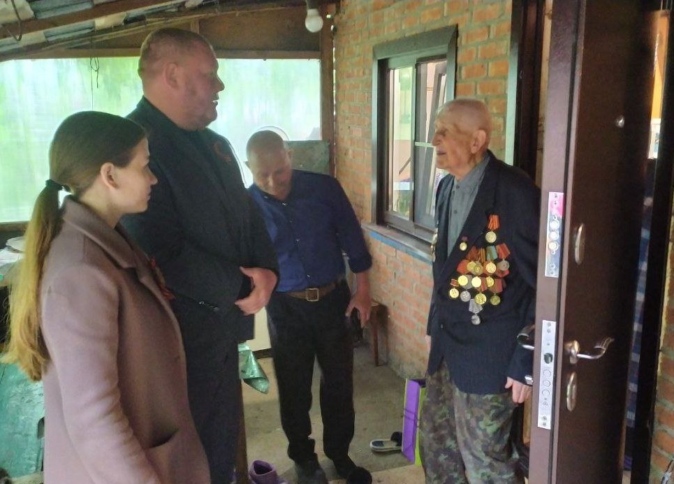 Поздравили ветеранов и тружеников тыла
