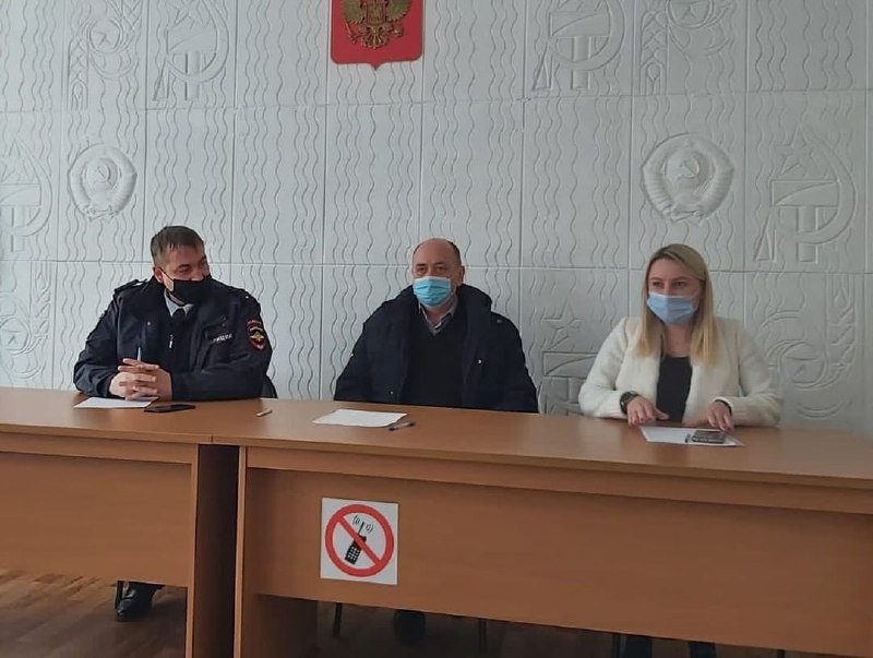Территориальная комиссия по профилактике правонарушений Платнировского сельского поселения.