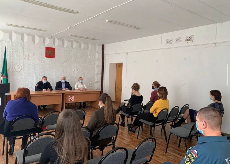 Территориальная комиссия по профилактике правонарушений Платнировского сельского поселения.