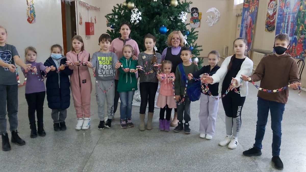 Тематическая программа, мастер – класс «Елка Победы».